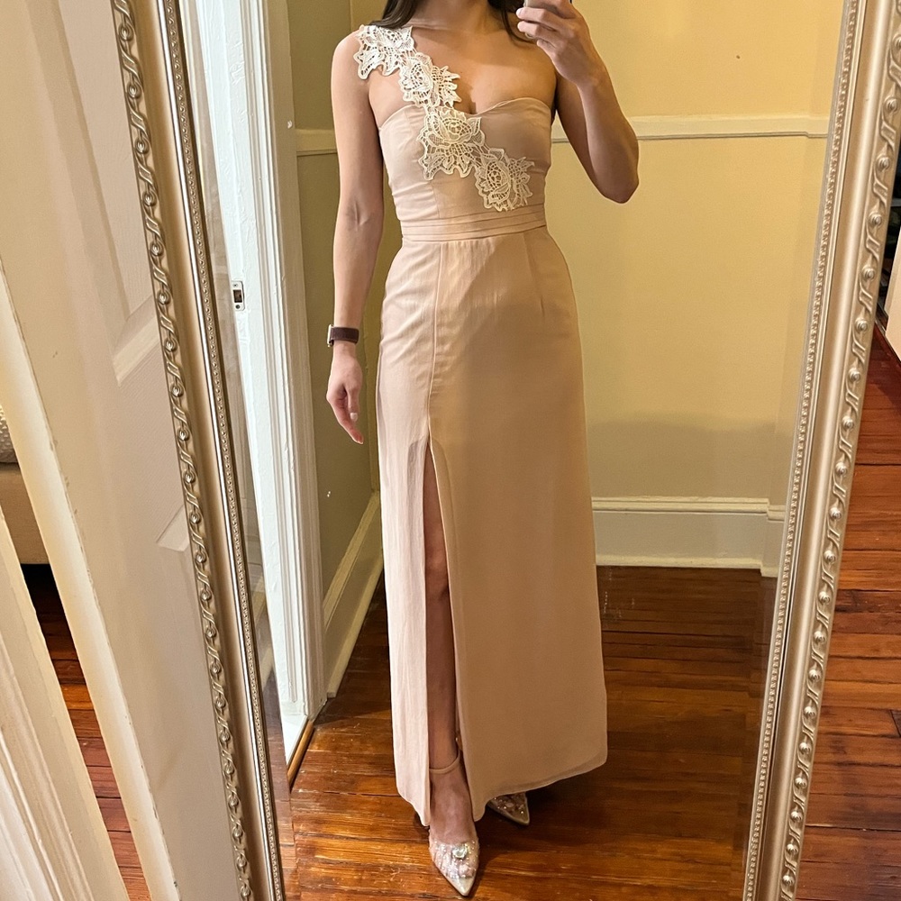 Dust pink maxi dress size 4 (fits like a 2)
